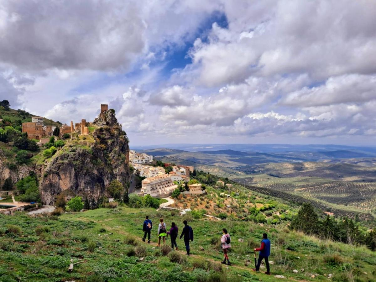 Hotel El Curro Burunchel Екстериор снимка