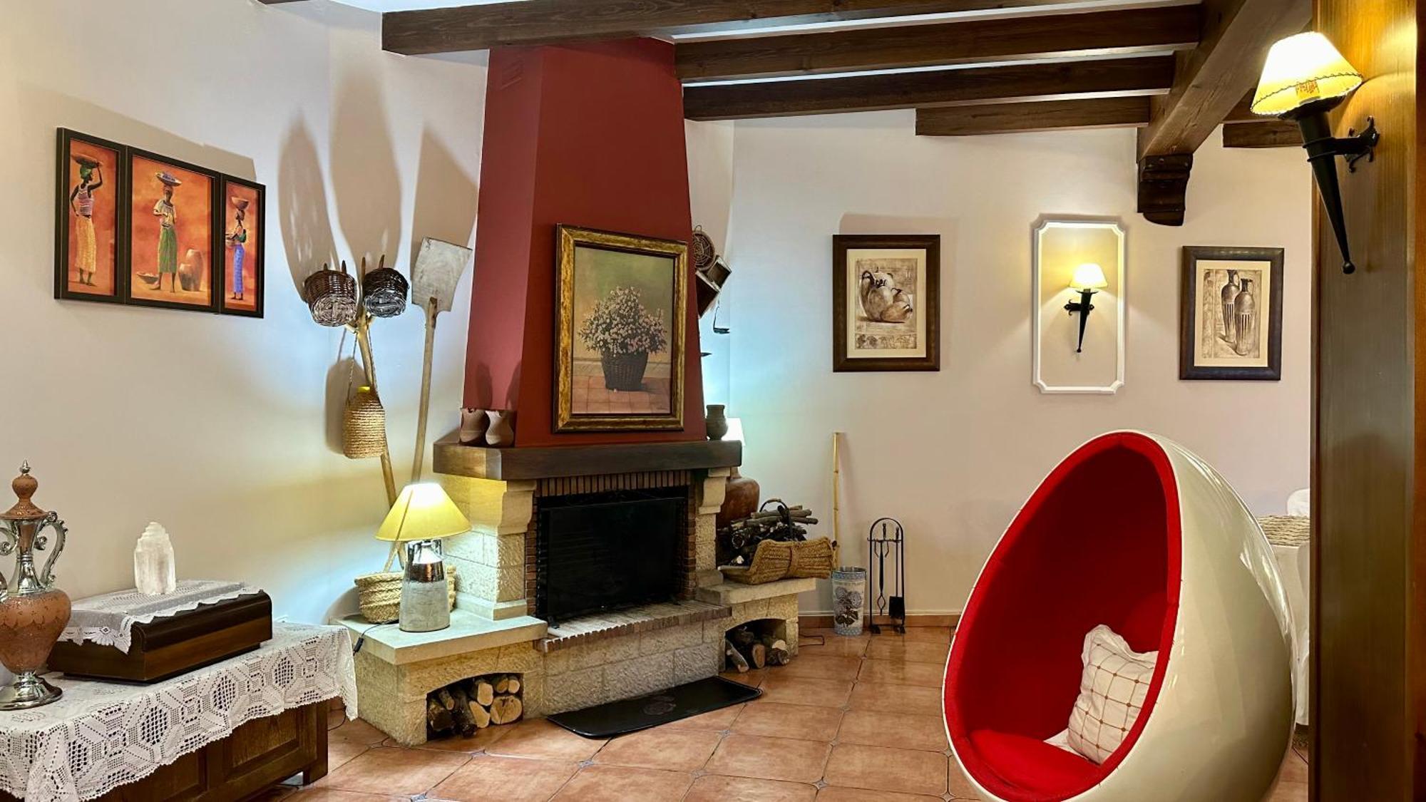 Hotel El Curro Burunchel Екстериор снимка