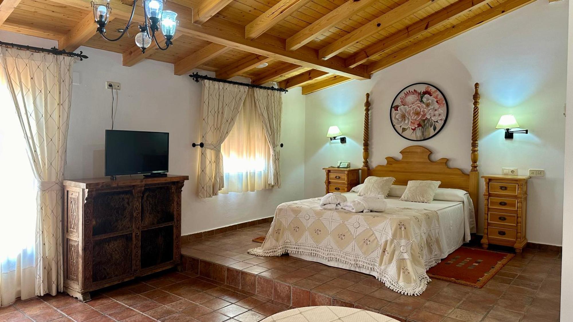 Hotel El Curro Burunchel Екстериор снимка